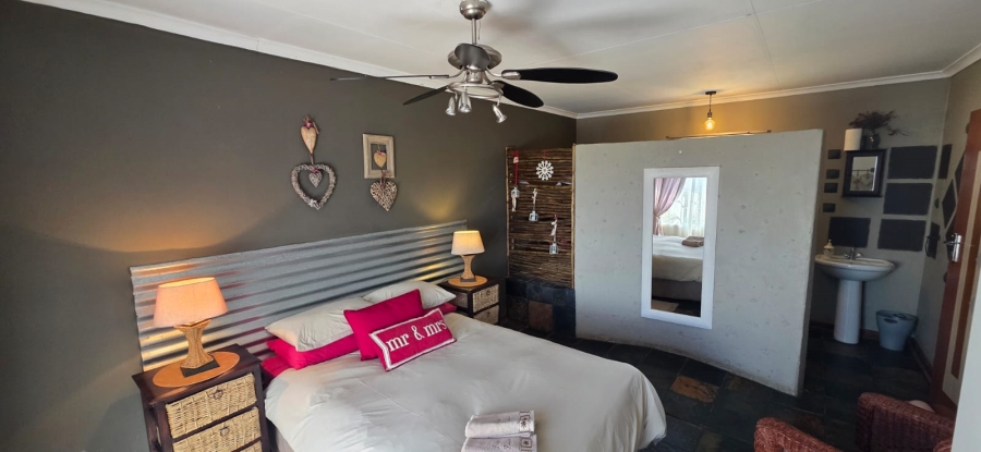 10 Bedroom Property for Sale in Potchefstroom Rural North West